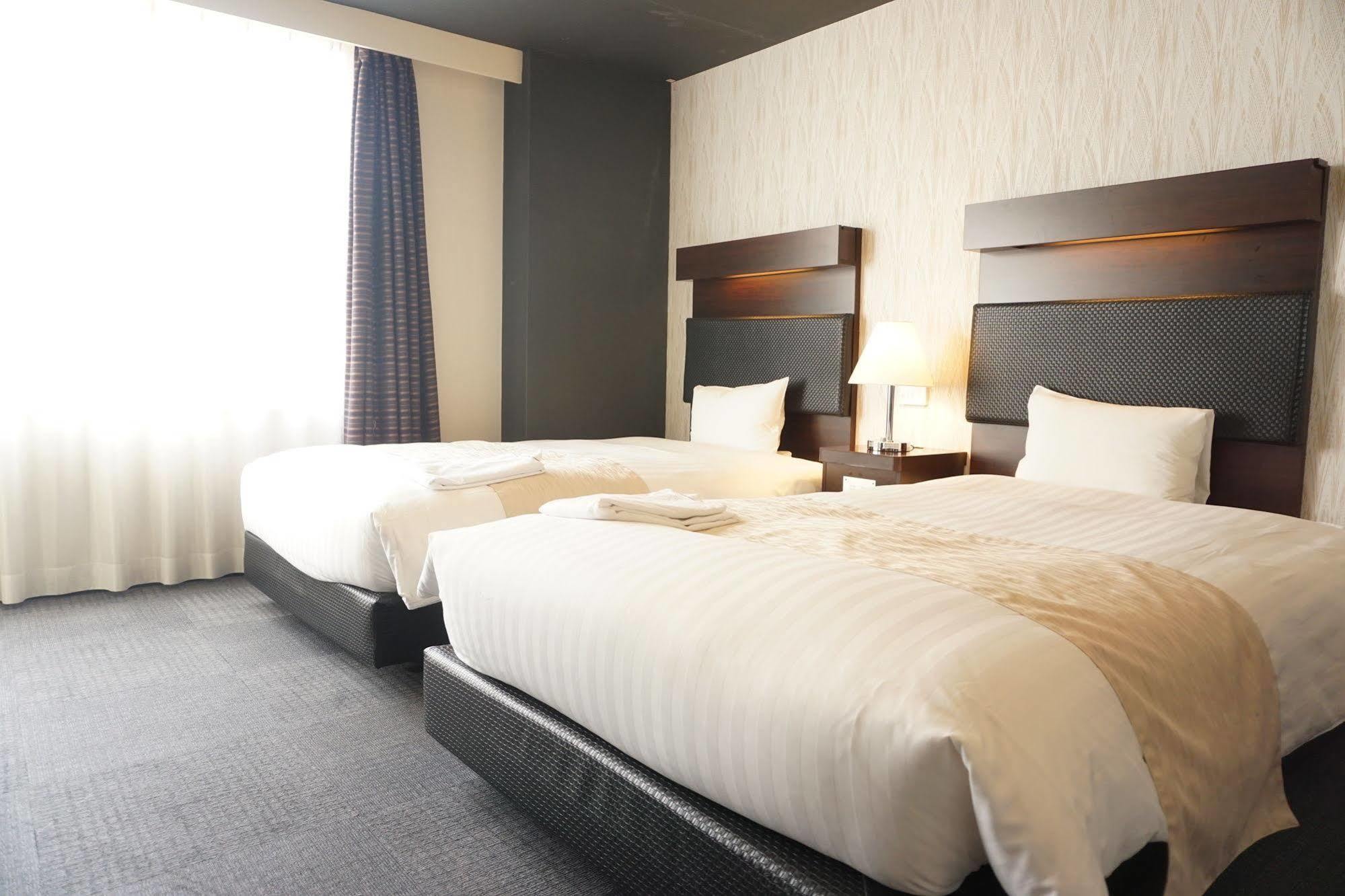 Hotel Sunline Fukuoka Hakata Ekimae Екстериор снимка