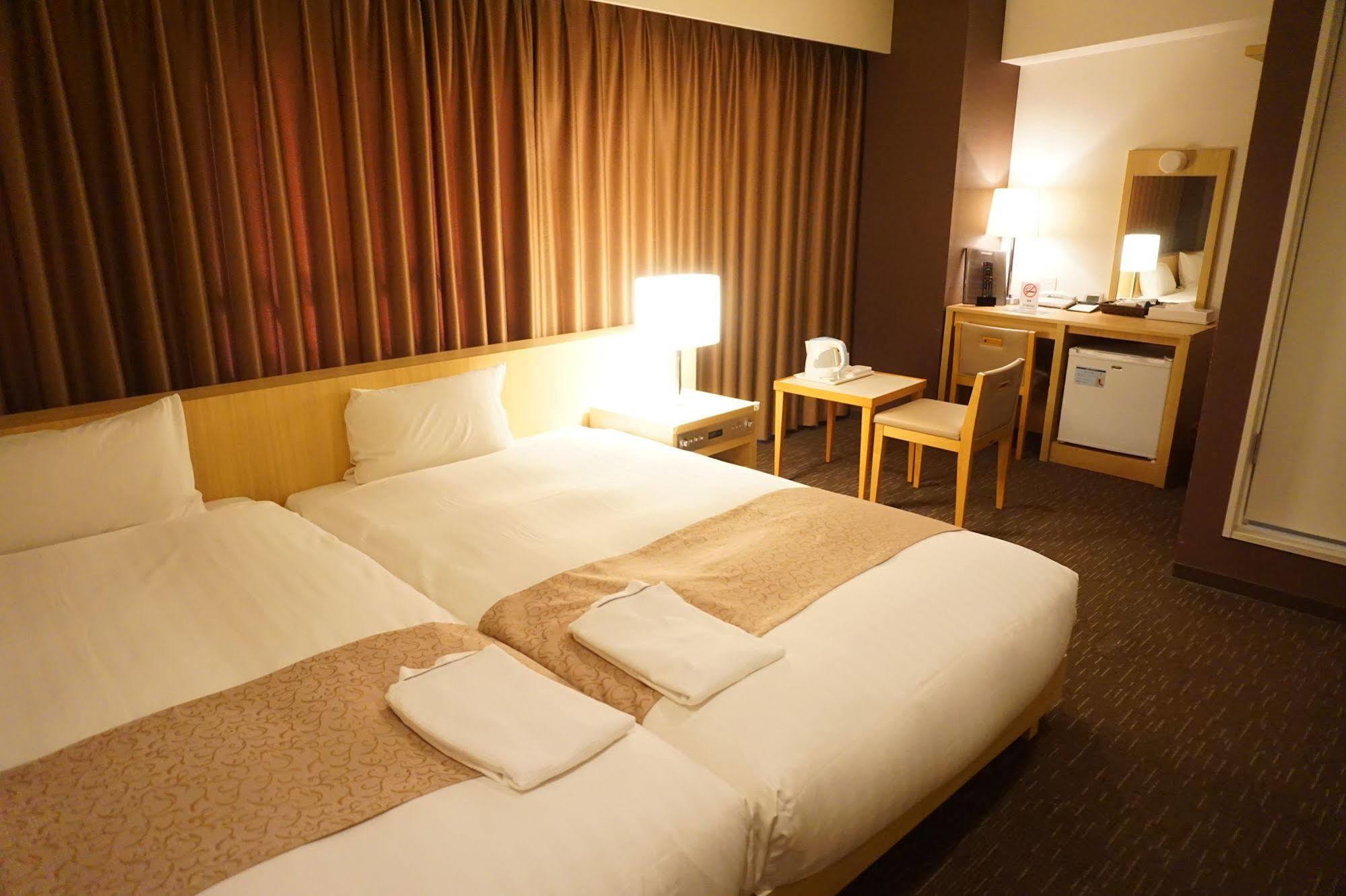Hotel Sunline Fukuoka Hakata Ekimae Екстериор снимка